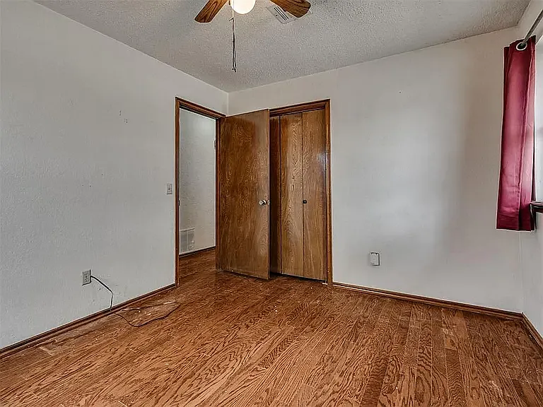 813 N Parkview Cir — Photo 23
