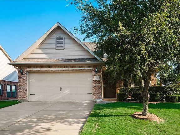 3rd image of 1438 Park Crest Dr
