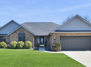 700 S Buckingham Rd, Yorktown, IN 47396