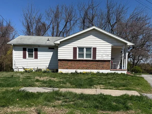 17 Varmar Dr, New Castle, DE 19720