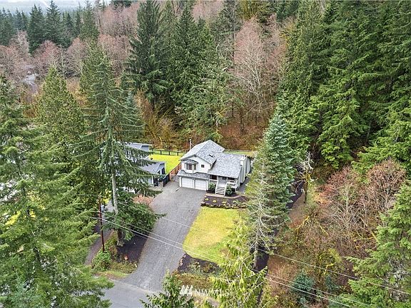 3rd image of 42117 SE 171st St