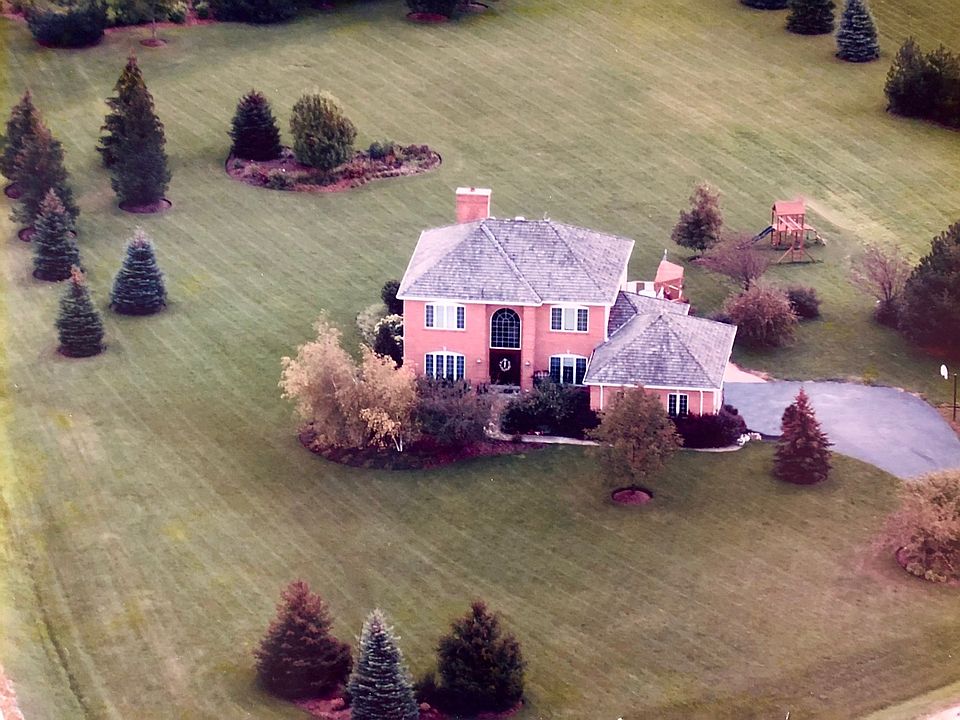 1st image of 37177 N Kimberwick Ln