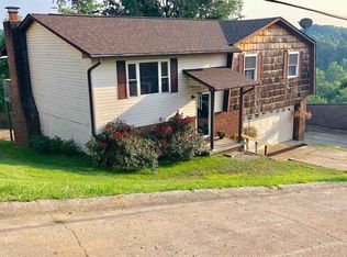 5106 Sunshine Cir, Cross Lanes, WV 25313
