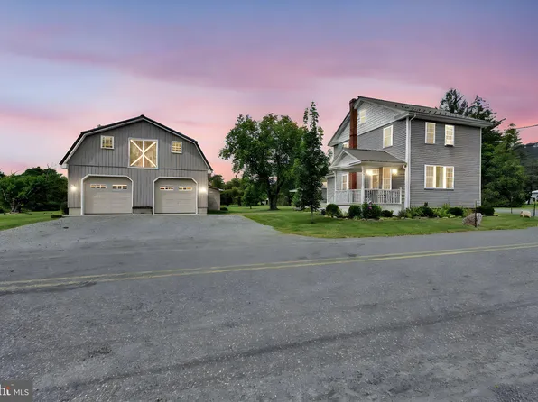 972 E Mountain Rd, Hegins, PA 17938