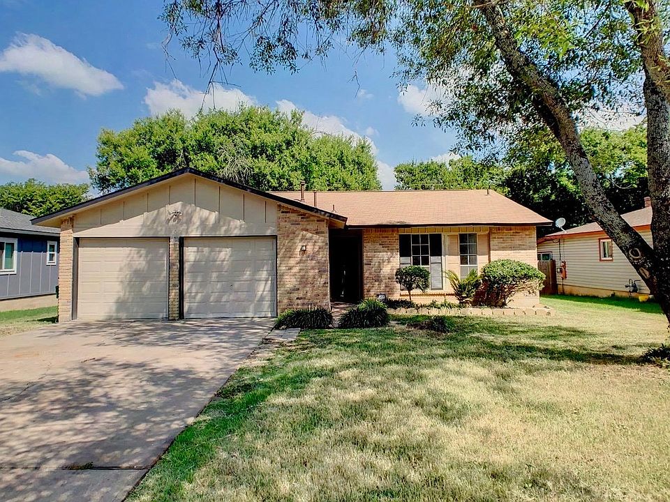 1st image of 902 Cactus Dr