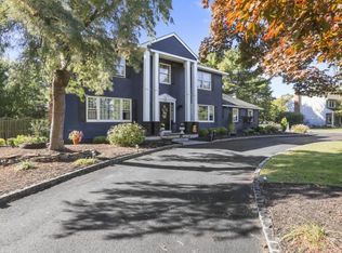 12 Todd Dr, Red Bank, NJ