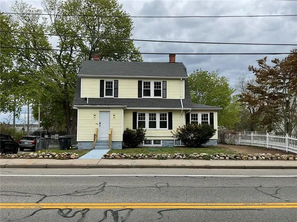 4196 Post Rd, Warwick, RI 02818