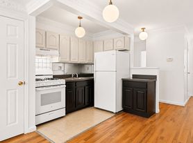 157 Columbia St, Brooklyn, NY