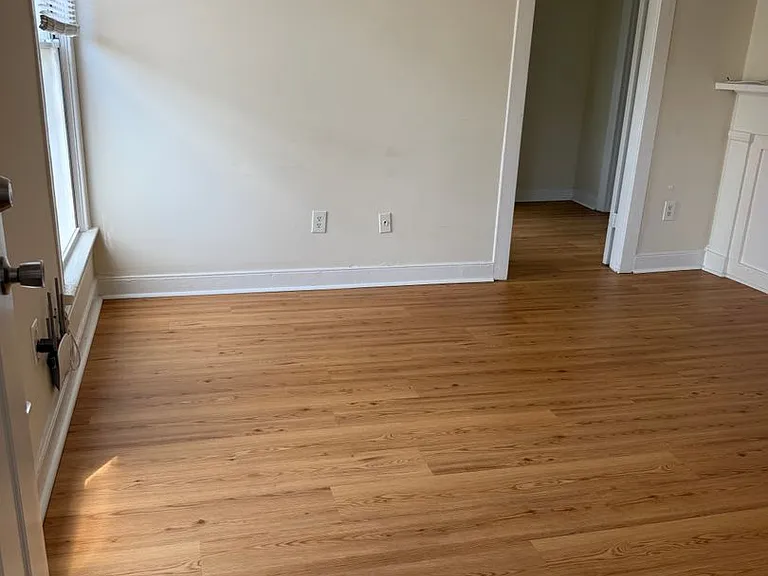 7405 Columbia Ave — Photo 2