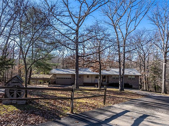 2nd image of 107 Dogwood Ln NE