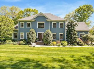 72 Morehouse Rd, Easton, CT 06612