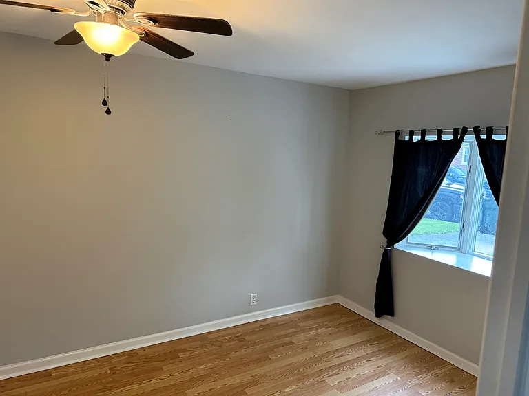 4048 Blow St — Photo 14