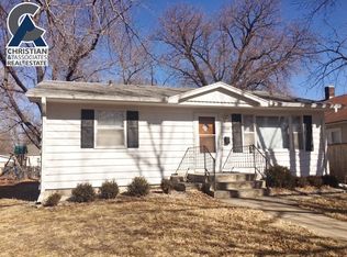1512 Pierre St, Manhattan, KS 66502