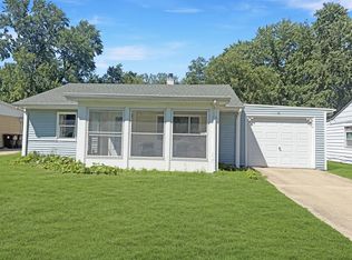 1149 Bel Aire Dr, Rantoul, IL 61866