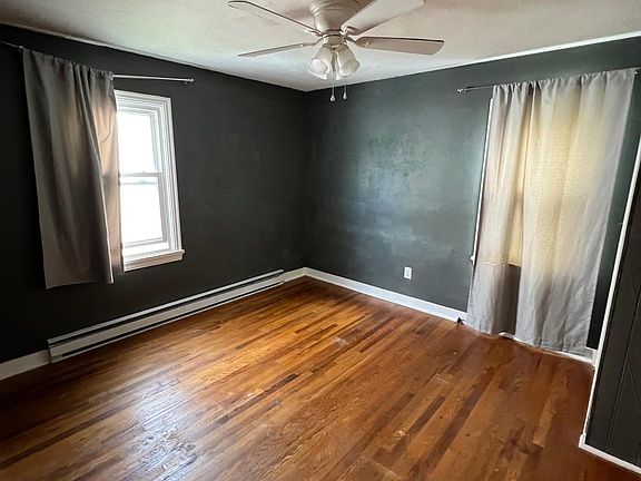 5th image of 118 S Water St