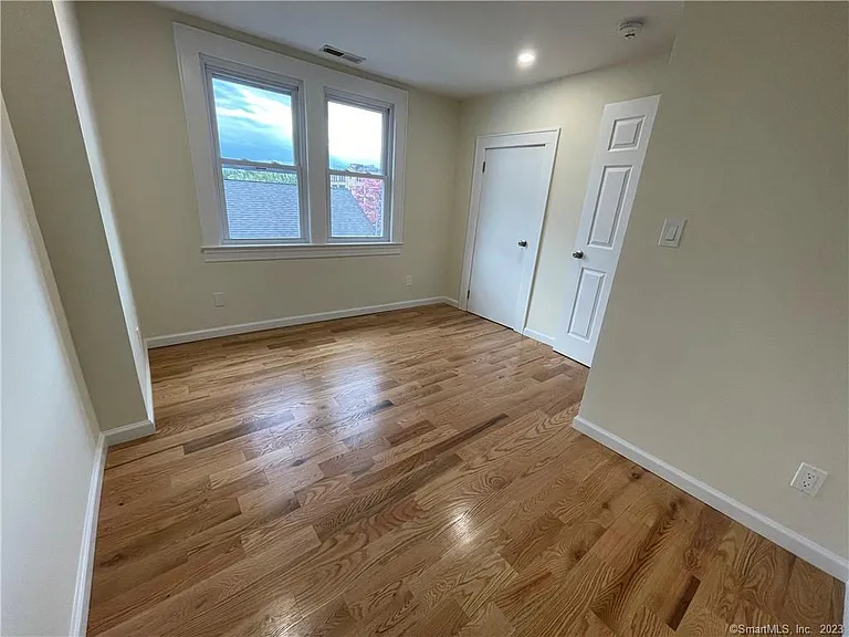 510 W Main St #2 — Photo 4