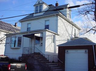337 Viviney St, Elmwood Park, NJ 07407