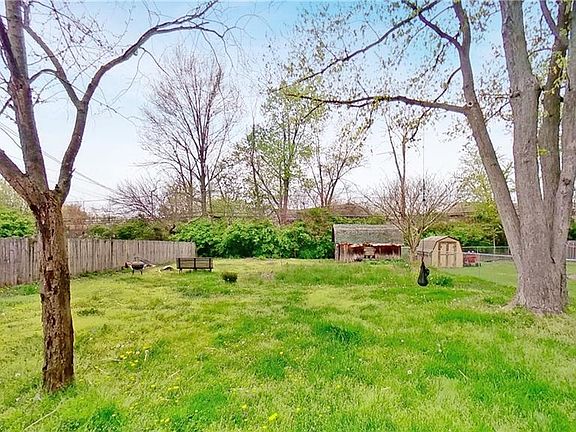 2nd image of 3724 N Kercheval Dr