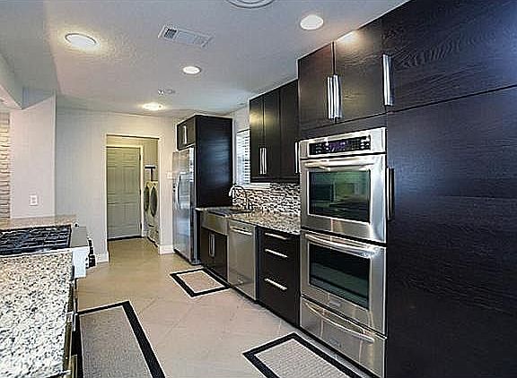 5th image of 10434 Mapleridge Dr
