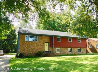 1005 Smithfield Ave, Hopewell, VA 23860