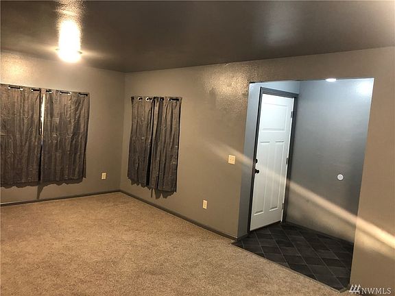 4th image of 105 W Harvard Ave