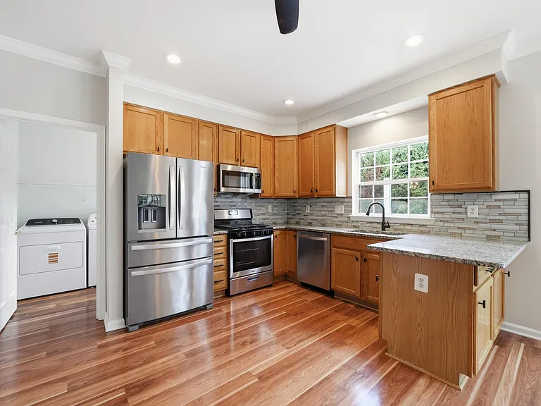 3962 Triton St — Photo 13