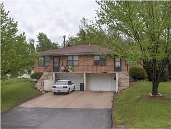 1st image of 409 S Sugar Creek Blvd