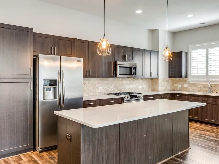 4415 Munger Ave #1A — Photo 6