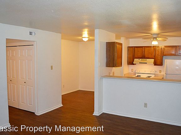4th image of 1219 Kimbrough St APT B