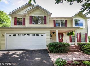 9231 Matthew Dr, Manassas Park, VA