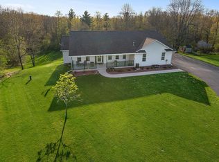 3133 Rolling Hills Dr, Manitowoc, WI 54220