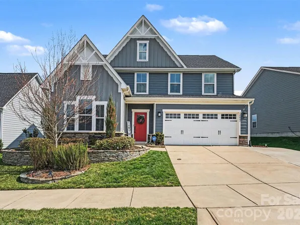 12607 Es Draper Dr, Huntersville, NC 28078