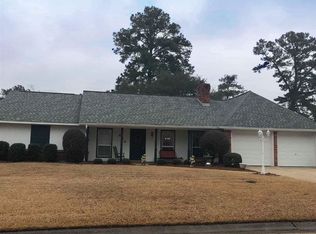 660 Bruin Ave, Pearl, MS 39208