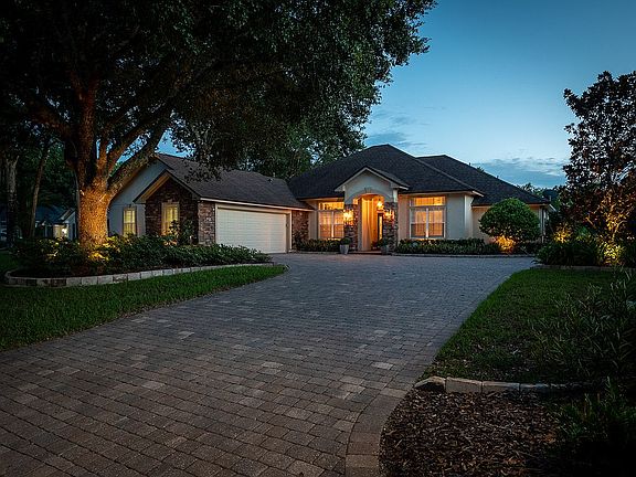 5th image of 1116 Kalmia Ct