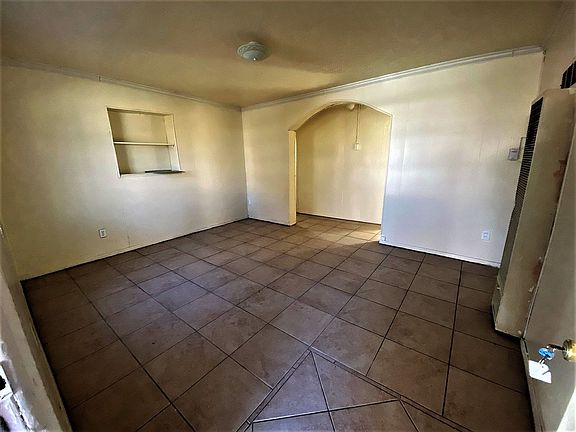 2nd image of 1016 S Espanola St