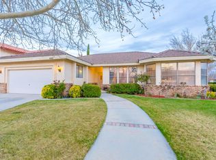 43650 Countryside Dr, Lancaster, CA 93536