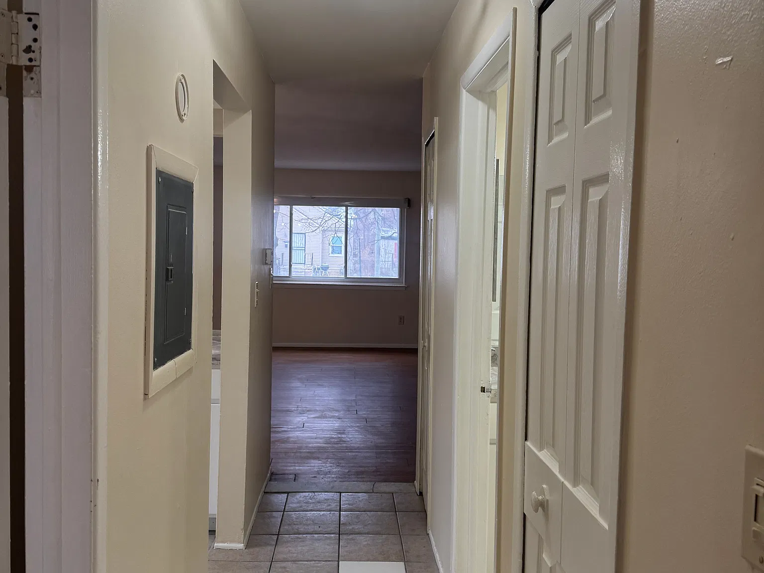 1 bed, 750 sqft, $950 — Photo 3