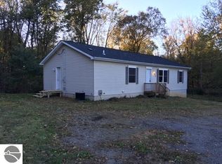 3216 Woods Rd, Leslie, MI 49251