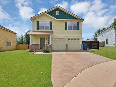 1015 Crow Ct, Grand Prairie, TX, 75051