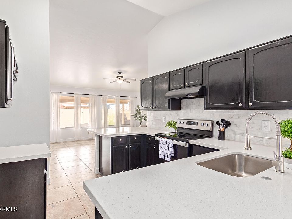 1st image of 7702 W SAN MIGUEL Avenue