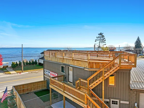 5783 W Houghton Lake Dr, Houghton Lake, MI 48629