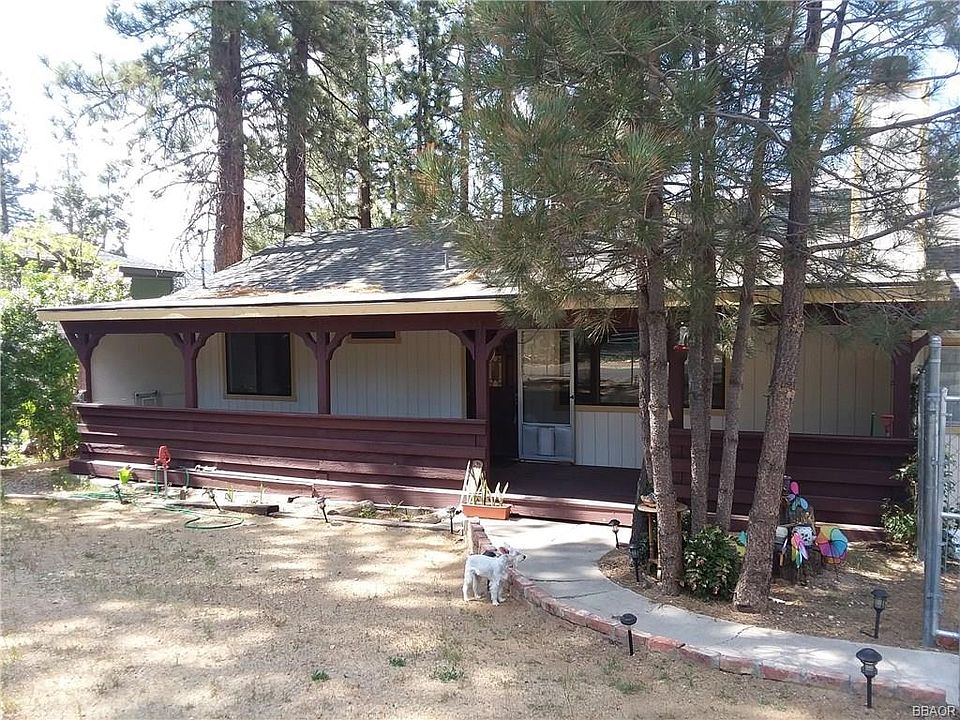 1st image of 209 E Mojave Blvd