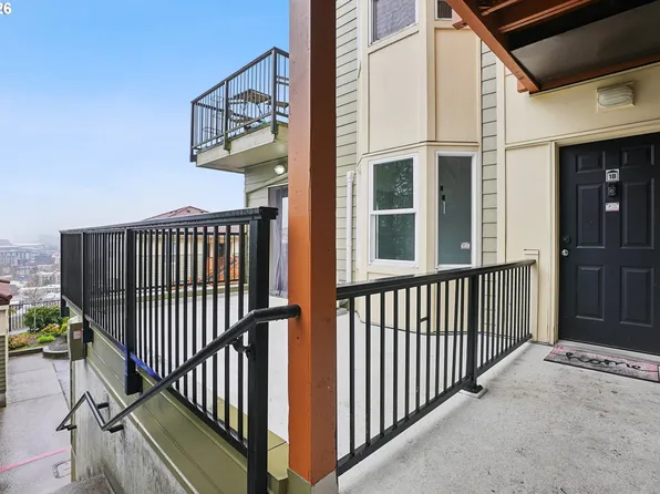 423 NW Uptown Ter Unit 1B, Portland, OR 97210