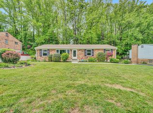 4122 Woodvale Dr, Roanoke, VA 24018