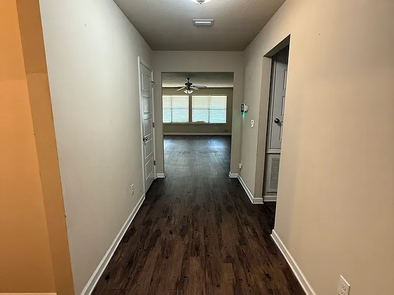 2532 Raspberry Ln — Photo 9