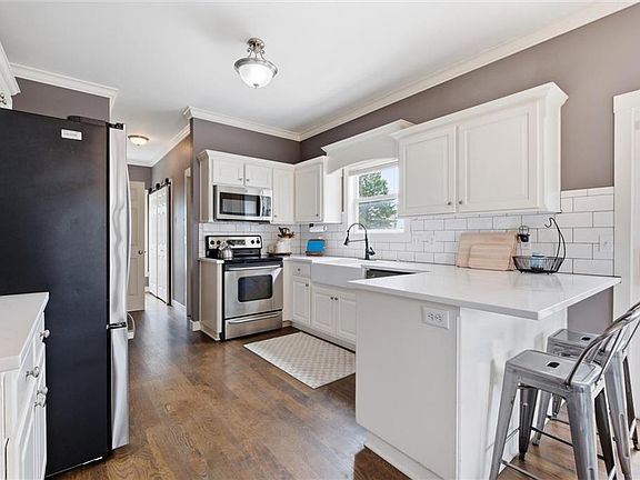 4th image of 21383 W 119th Pl