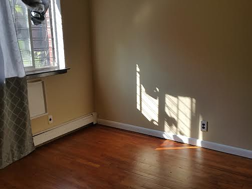 5th image of 46 Broadway Astoria Ny 11103 #2nd