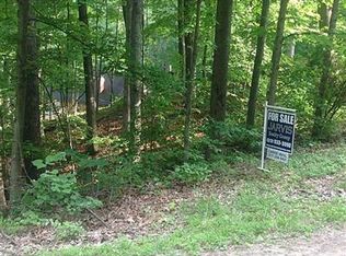7654 Hummingbird Dr, Nineveh, IN 46164