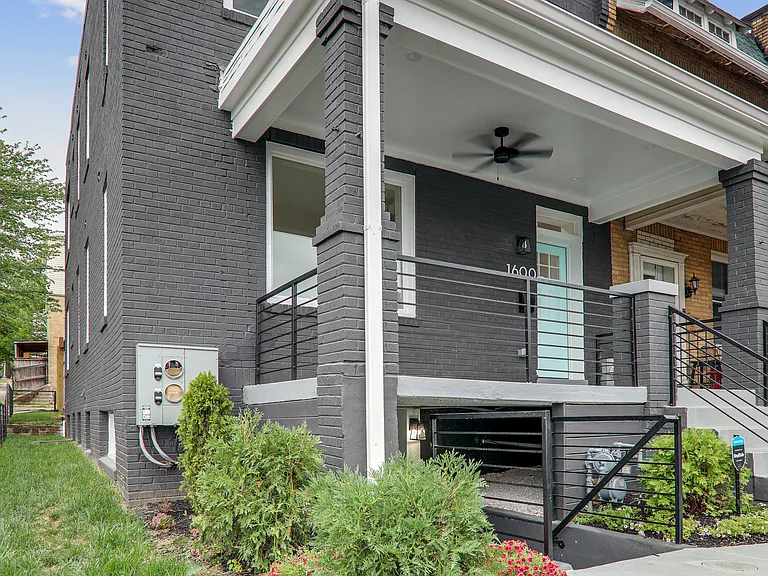 1600 Trinidad Ave NE #A — Photo 40