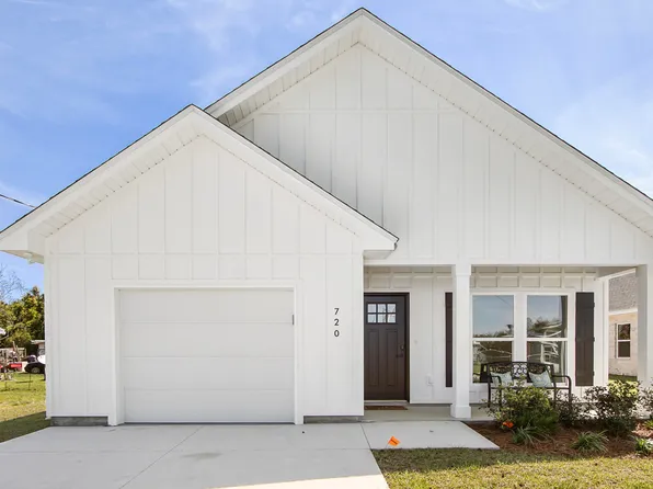 720 School Ave, Panama City, FL 32401